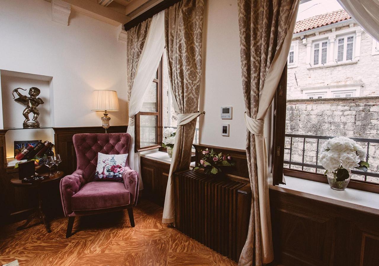 Heritage Hotel Cardo Split Bagian luar foto