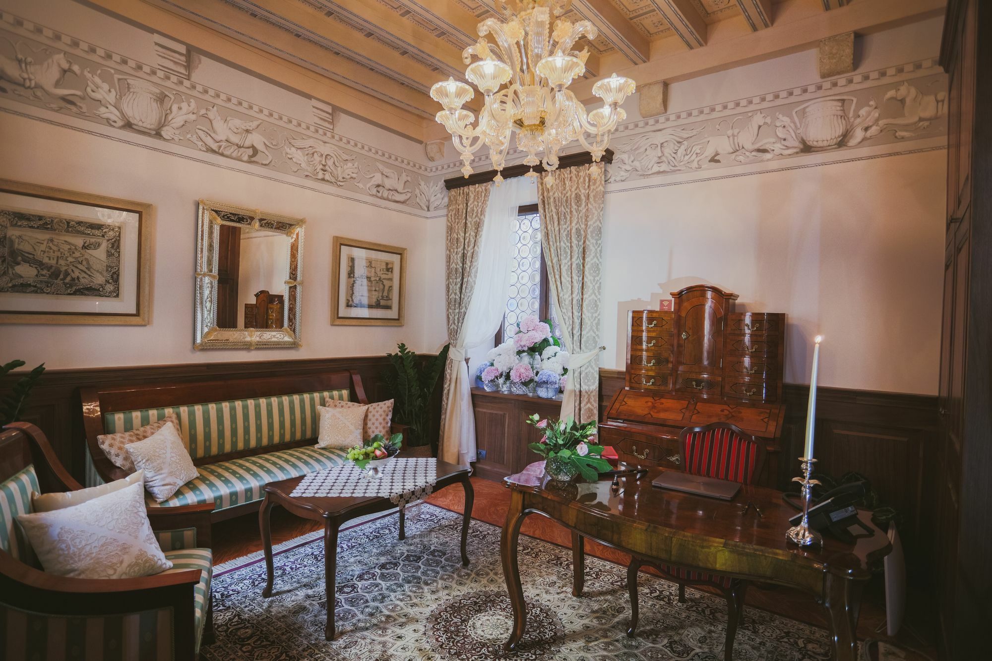 Heritage Hotel Cardo Split Bagian luar foto